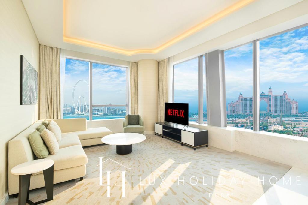 Lux Iconic Views At The Palm Tower 1 Apartment *