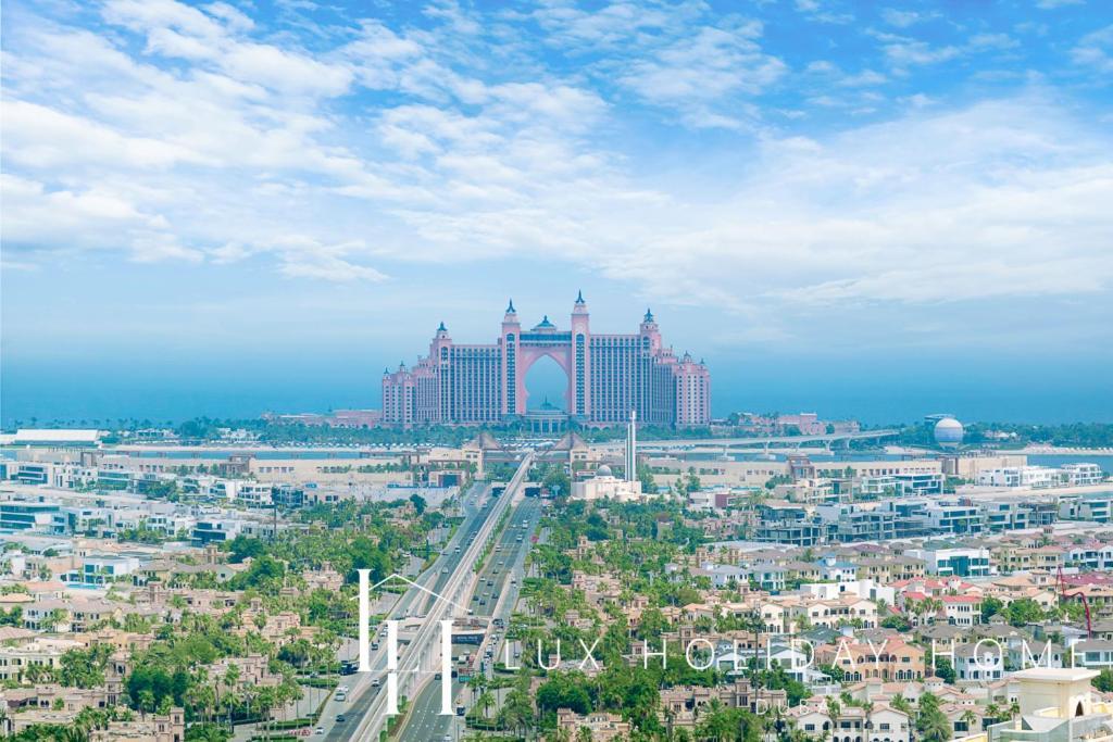 Lux Iconic Views At The Palm Tower 1 *