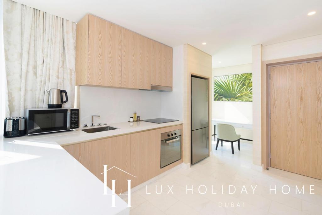 Apartment Lux Iconic Views At The Palm Tower 1 *